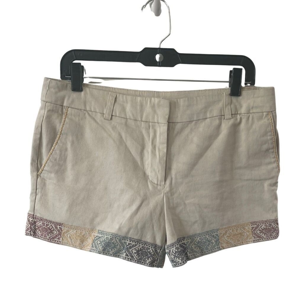 Artisan NY Woman’s Embroidery Detail Chino Shorts Beige Size  6